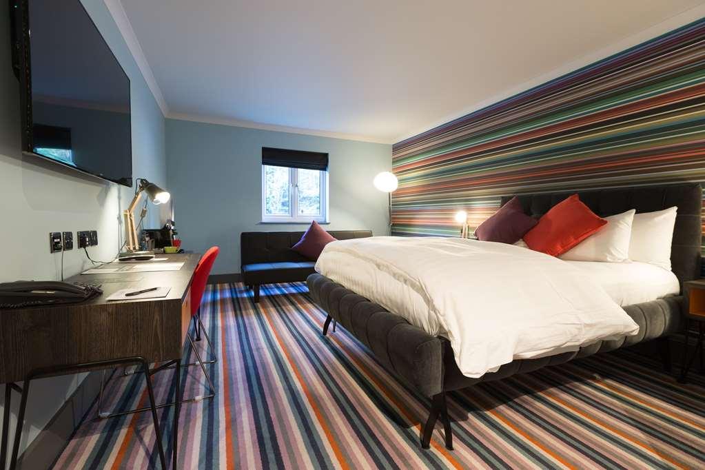 Village Hotel Newcastle Holystone  Номер фото