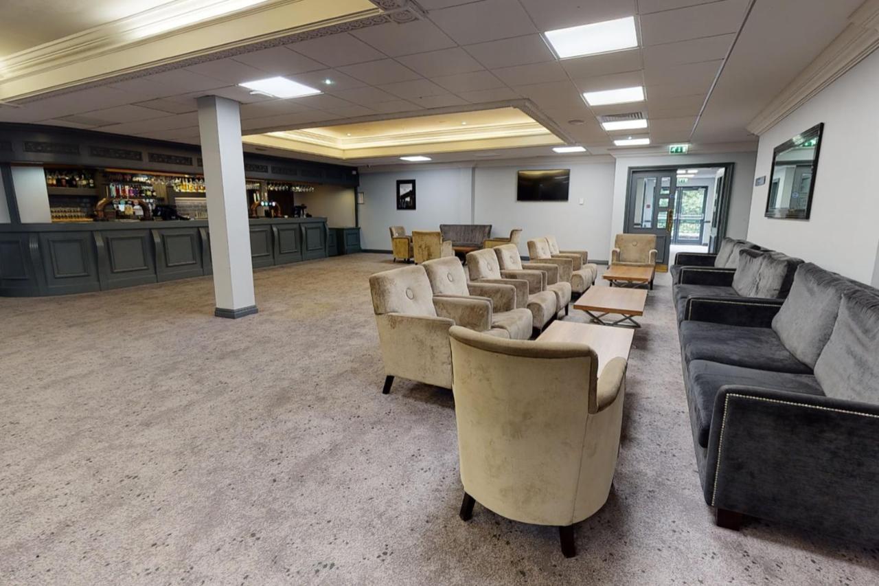 Village Hotel Newcastle Holystone  Екстер'єр фото